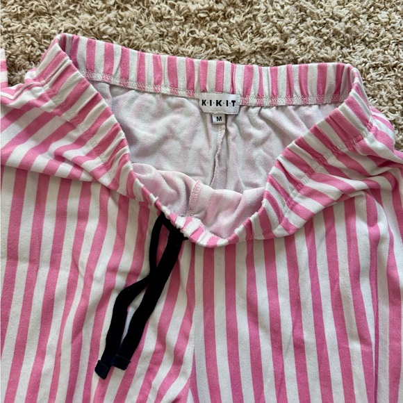 Women’s KIKIT pajama set - medium - Picture 3 of 5